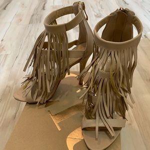 Women’s Frilled Heel- Size 7- Charlotte Russe